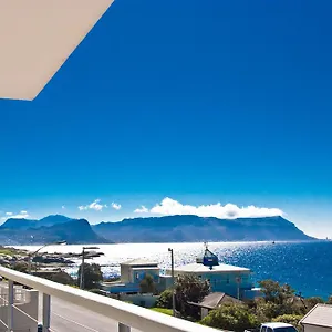 Sail Away Apartment Simon's Town