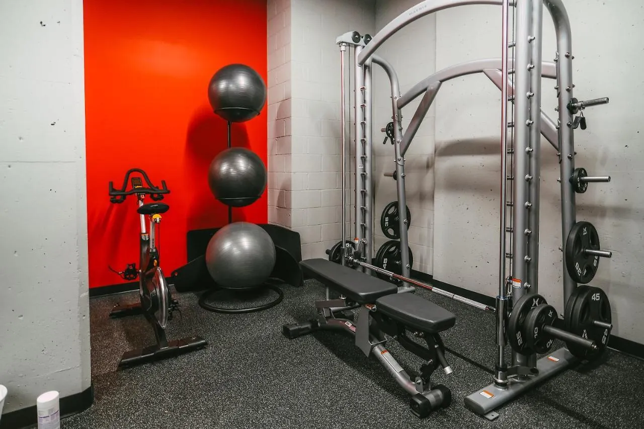 New - Luxury 2Br Penthouse Apt In Central Halifax