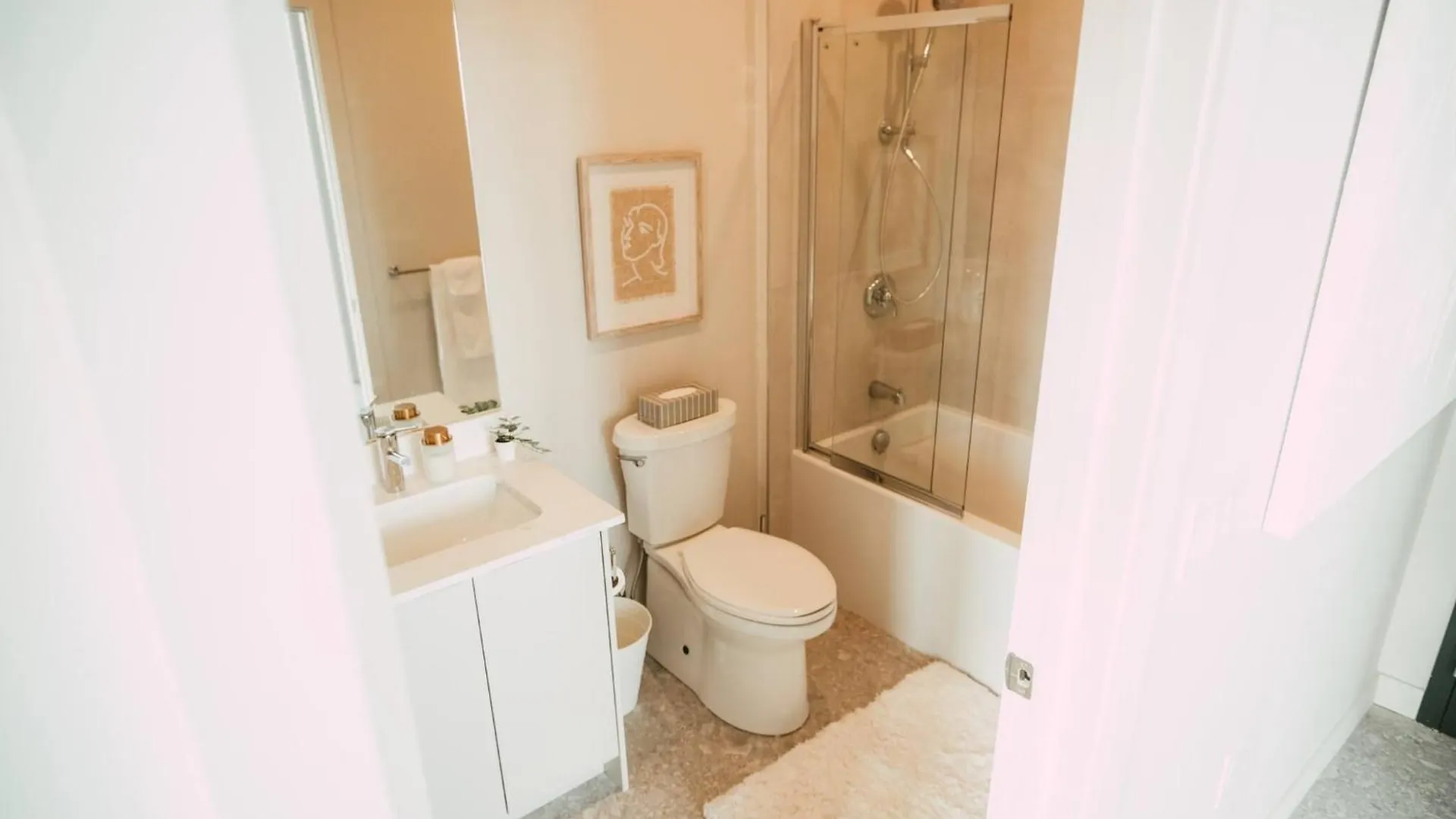 Apartman New - Luxury 2Br Penthouse Apt In Central Halifax Kanada