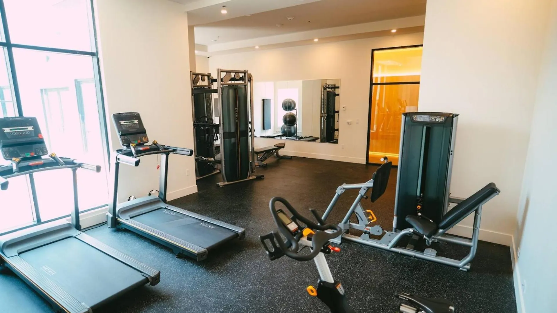Apartman New - Luxury 2Br Penthouse Apt In Central Halifax Kanada